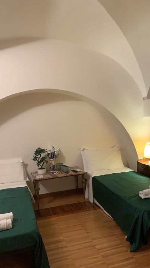 Residenza Tritone Luxury Guest House Trevi Fountain Roma Dış mekan fotoğraf