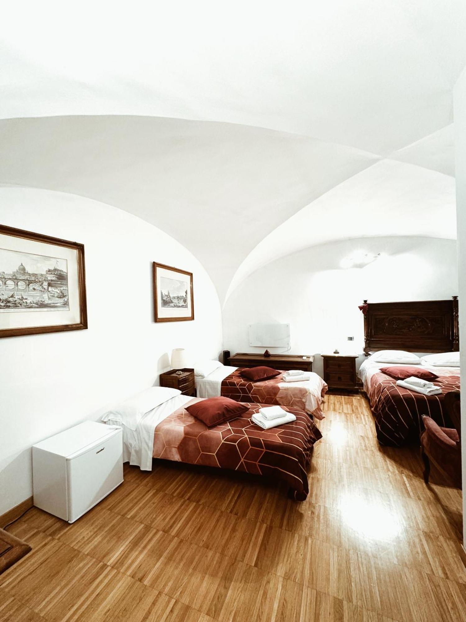 Residenza Tritone Luxury Guest House Trevi Fountain Roma Dış mekan fotoğraf