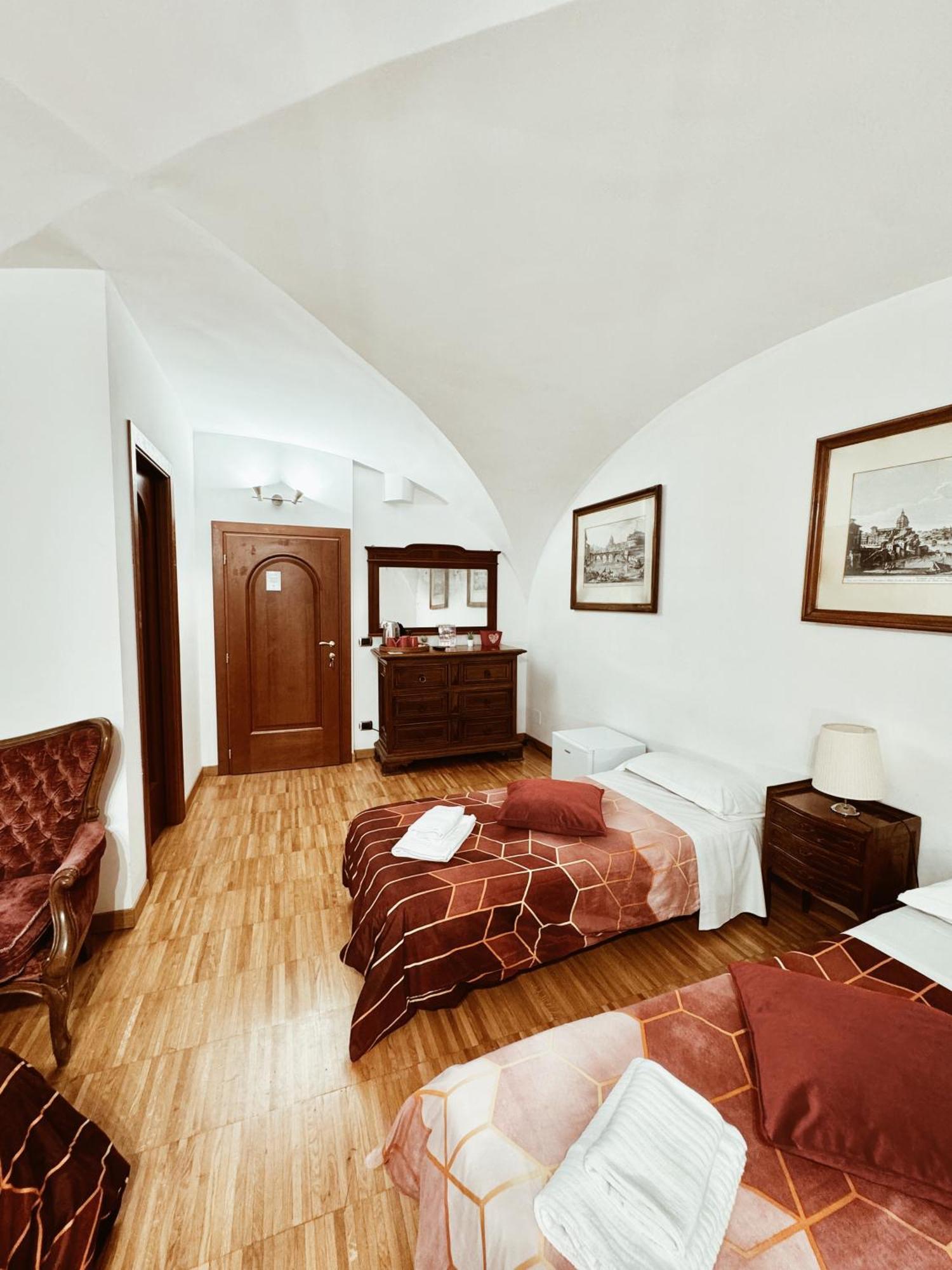 Residenza Tritone Luxury Guest House Trevi Fountain Roma Dış mekan fotoğraf