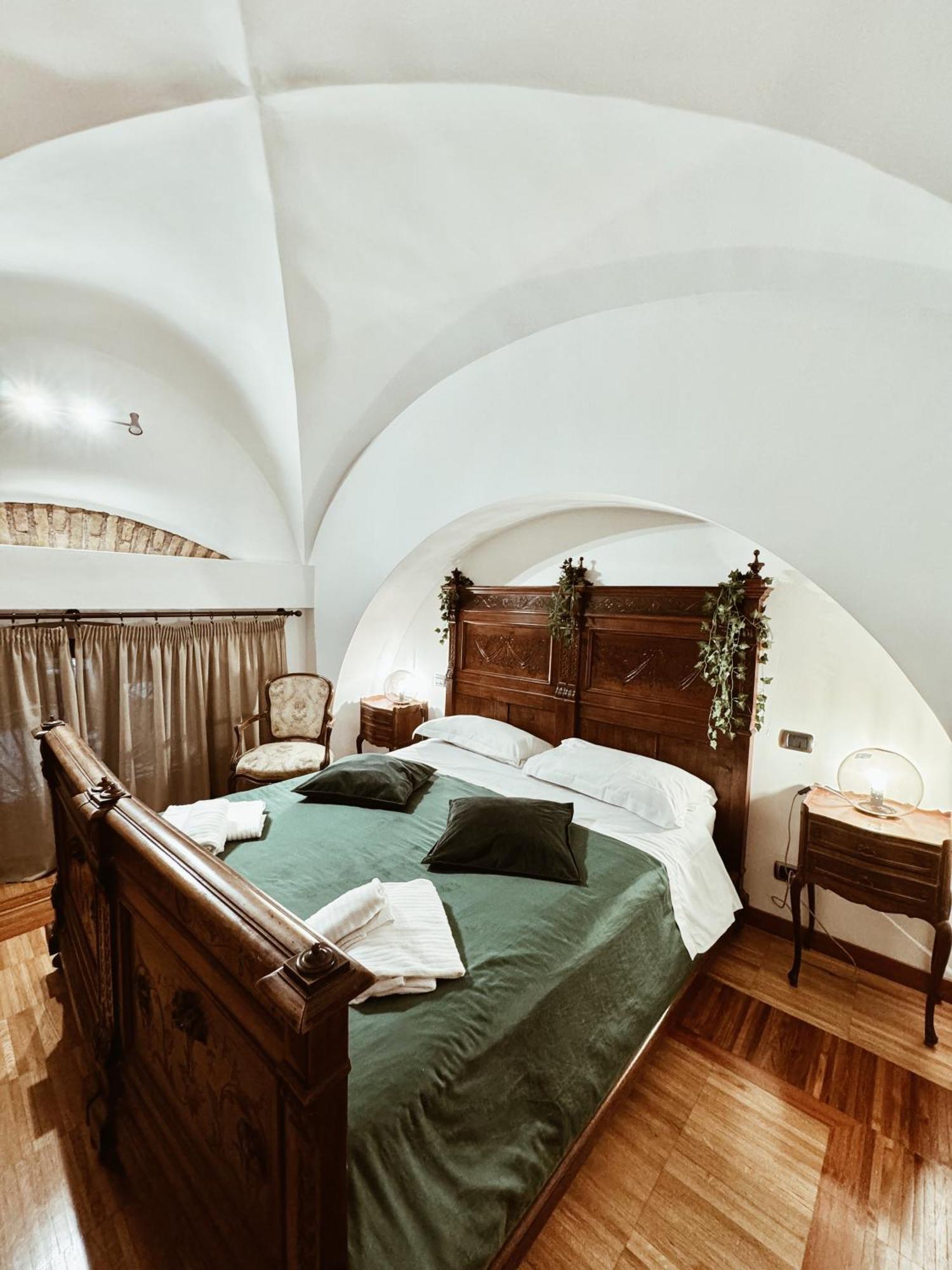 Residenza Tritone Luxury Guest House Trevi Fountain Roma Dış mekan fotoğraf